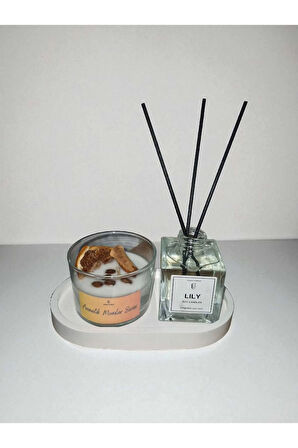 Dekoratif 3’lü Hediye Seti | Soya Mum (Portakal, Kahve, Tarçın) + Zambak Esanslı Bambu Oda Kokusu