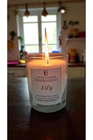 Cam Bardakta %100 Doğal Zambak Kokulu Aromaterapi Soya Mum – El Yapımı, 180 gr, 40 Saat