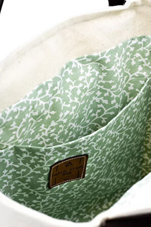 Kanvas Kumaş İşlemeli El Çantası