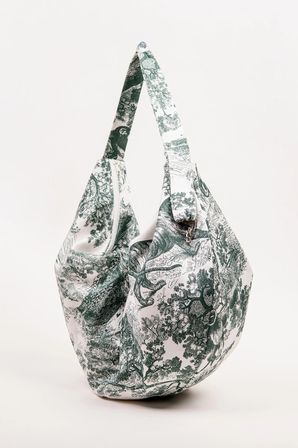 Omuz Çantası Yeşil Desenli Duck Kumaş Astarlı Fermuarlı 60x32 cm
