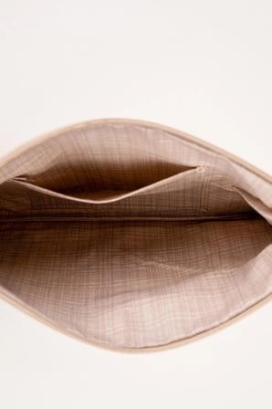 el çantası – fermuarlı keten bej portföy 30x21 cm