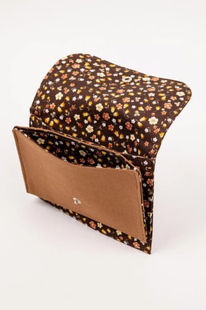 Kadın Kumaş Cüzdan Çiçek Desenli Çift Bölmeli Çıtçıtlı 18x13 cm