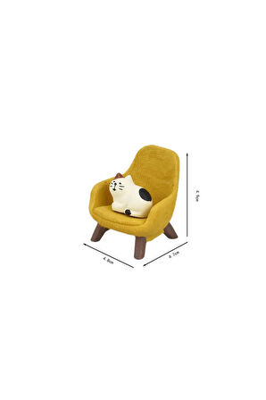 Sarı Sandalyedeki Kedi Mini Figür