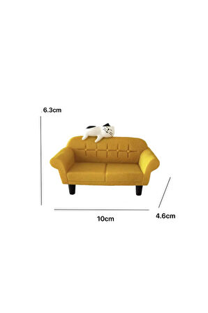 Sarı Koltuklu Kedi Mini Figür