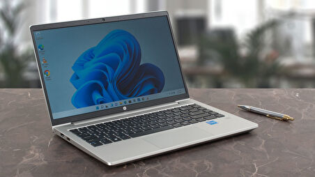 Hp Probook 440 G10 Notebook İ5 1335U 32Gb Ddr4 512Gb M2 Ssd 14"Fhd Ips Dokunmatik Win11 Au/Eng