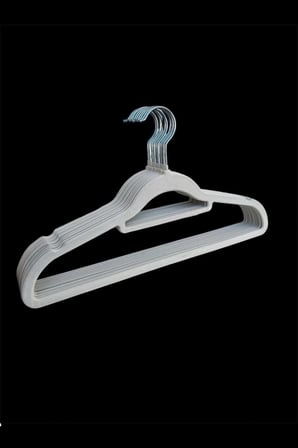 Kadife Askı, Takım Askısı Elbise Askısı, Yüksek Kalite Kadife Kıyafet Askısı, Krem 44 Cm, 20 Adet
