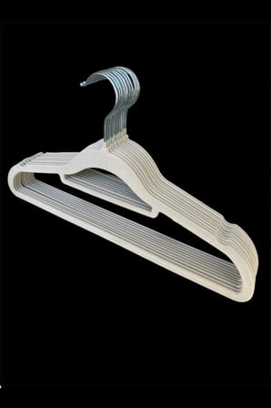 Kadife Askı, Takım Askısı Elbise Askısı, Yüksek Kalite Kadife Kıyafet Askısı, Krem 44 Cm, 20 Adet