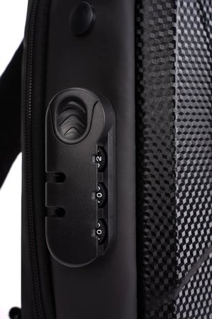 Erkek Şifreli Kilitli Su Geçirmez Tek Sırt Askılı Sling Bag USB ve Kulaklık Çıkışlı Çapraz Omuz Ve Sırt Çantası