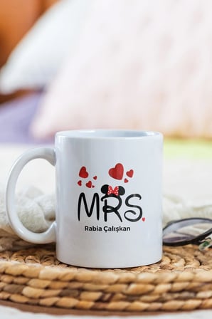 Alya Gift Shop Kişiye Özel İsme Özel MRS. Kupa Bardak