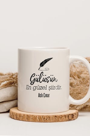 Alya Gift Shop Kişiye Özel Gülüşün En Güzel Şiirdir Kupa Bardak