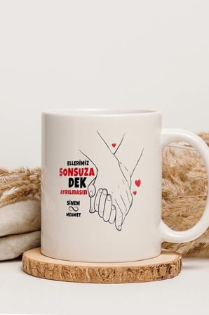 Alya Gift Shop Kişiye Özel Ellerimiz Sonsuza Dek Ayrılmasın Kupa Bardak