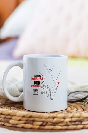 Alya Gift Shop Kişiye Özel Ellerimiz Sonsuza Dek Ayrılmasın Kupa Bardak