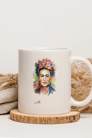 Alya Gift Shop Kişiye Özel Kadın Figürlü Kupa Bardak