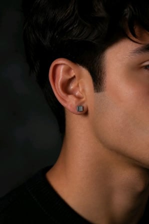 Gümüş Renk Unısex İki Adet Kulak Piercıng