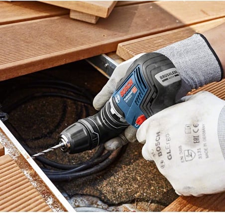 Professional 12 V Sistem Akülü Matkap GSR 12V-35 FC - FlexiClick Sistemi (2 x 3.0 Ah Akü Dahil, Hızlı Şarj Cihazı GAL 12V-40, 4 x Başlık, L-BOXX)
