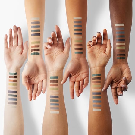 n wild Renk Simgesi 10-Pan Göz Farı Makyaj Paleti, Mavi Işıklar Kapalı, Uzun Ömürlü, Pırıltılı, Metalik, Parıltılı, Mat, Zengin Pürüzsüz Pigment, Zulüm Ücretsiz
