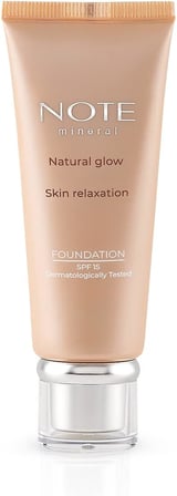 Cosmetics Mineral 402 Saten Bitişli SPF 15 Kapatıcı Fondöten