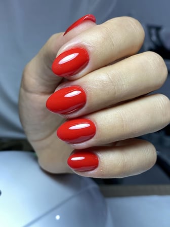 professional Kalıcı Oje K021 Açık Kırmızı 4 ml