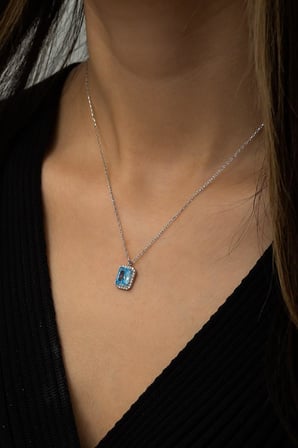925 Ayar Gümüş Aquamarin Taşlı Tektaş Kolye Kadın Gümüş Kolye