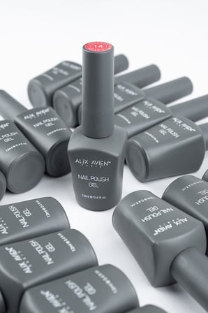 AVIEN Uv Kalıcı Kırmızı Jel Oje 45 - Gel Polish - 12 ml