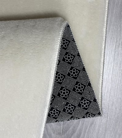 evilla Modern Dekoratif Yuvarlak Puffy Peluş Ponpon Saçaklı Salon Oturma Odası Halısı Krem 120 x 120