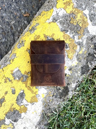 Deri Geçmeli Dikey Kartlık, Kredi Kartı Cüzdanı, Erkek & Kadın Minimalist Kartlık, Küçük Kartvizitlik, Hediyelik Ürün (taba)