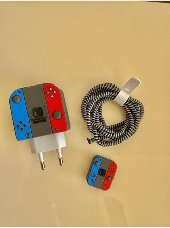 18w-20w Şarj Adaptörü ile Uyumlu Nintendo Switch Tasarımlı Şarj Başlığı ve Şarj Kablo Koruyucu Set – Renkli