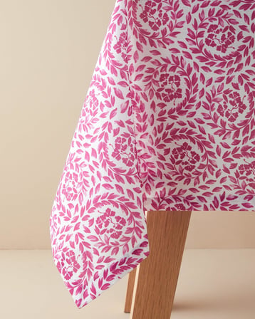 Home Carnival Floral Polyester Masa Örtüsü Fuşya