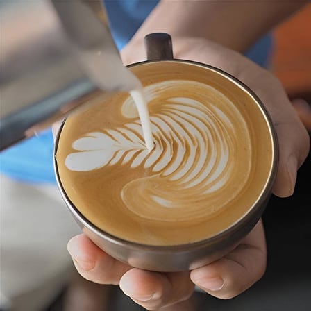 Paslanmaz Çelik Sütlük - Barista Süt Isıtıcı & Köpürtücü | Latte Art Pitcher | Küçük & Büyük Boy Seçenekli, Ocak Üstü Çelik Süt Potu (550 ml)