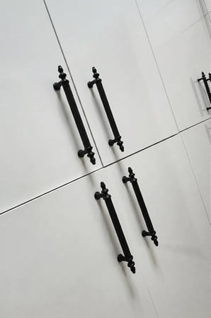 Home 6 Adet Dekoratif Metal Dolap Kulpu Çekmece Kulpu Mobilya Kulpu Vintage Kulp Seti Şık Tasarım Dolap Sapı Çekmece Sapı Kapak Kulpu (Siyah, 140 Mm)