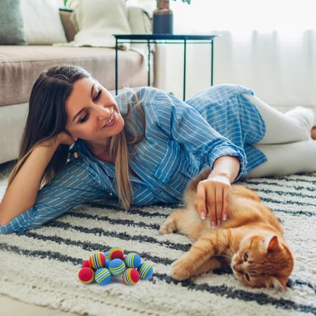Kedi Oyuncak Topu – 4'lü Sünger Top Seti – Renkli ve Hafif Köpük Toplar – Dayanıklı, Güvenli ve Eğlenceli Kedi Oyun Topları – Evcil Hayvan Etkinlik Oyuncağı
