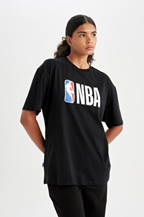 DeFactoFit NBA Wordmark Boxy Fit Bisiklet Yaka Kısa Kollu Tişört Z9313AZ24AUBK81