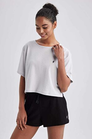 DeFactoFit Cropped Fit Bisiklet Yaka Sporcu Ribana Kısa Kollu Tişört A9916AX23HSGR294