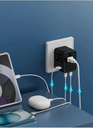 25W Evrensel Seyahat Adaptörü, EU/US/UK/AU Priz Dönüştürücü, 1x USB, 2x Type-C Hızlı Şarj