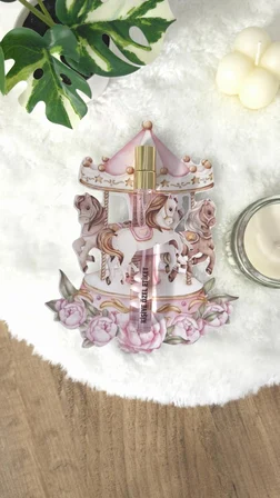 Kişiye Özel Tasarım Kartlı Pembe Atlı Karınca 10 ml kolonya Şişesi Doğum ve Doğum Günü Hediyeliği (50 Adet)