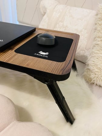 Axolotl Foldaway Telefon ve Tablet Bölmeli Katlanır Ayaklı Laptop Sehpası Notebook Bilgisayar Çalışma Masa Lidya