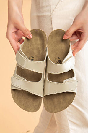 Kadın Esnek Yumuşak Ayarlanabilir Tokalı Slide Rahat Comfort Anatomik Terlik