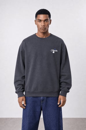 Erkek Finalize Patch Detaylı Oversize Sweatshirt Füme