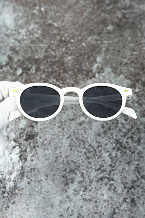 YUVARLAK ÇERÇEVE BEYAZ SİYAH CAM GÜNEŞ GÖZLÜĞÜ