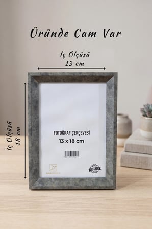 Piramit Serisi 13 x 18 Fotoğraf Çerçevesi Camlı Dekoratif Duvar & Masa Tipi Plastik Çerçeve