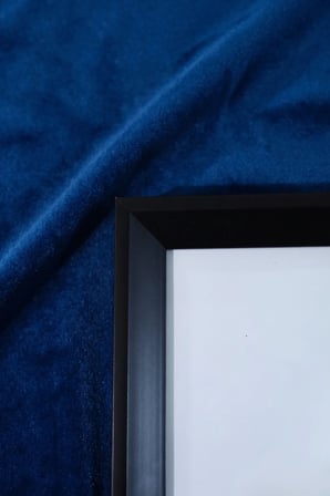 Piramit Serisi 15 x 21 Fotoğraf Çerçevesi Camlı Dekoratif Duvar & Masa Tipi Plastik Çerçeve