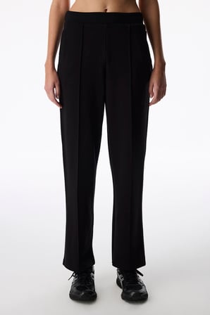 Siyah İpeksi Dokunuş Silky Touch Dar Paça Pantolon