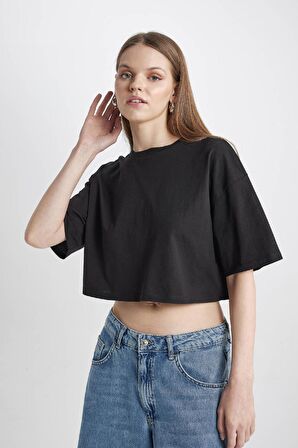 DeFacto Coool Loose Fit Bisiklet Yaka Basic Düz Kısa Kollu Tişört X2381AZ24SMBK81