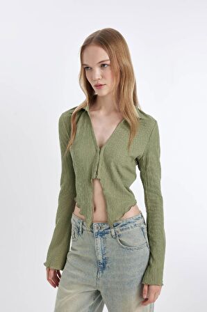 DeFacto Coool Fitted Basic Düz Agraf Kapamalı Bürümcük Uzun Kollu Gömlek C1889AX24AUKH461