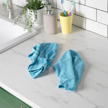 Koroplast Mikrofiber Banyo Bezi 2'li Set, Çift Taraflı Ekstra Hızlı Kuruyan Mikrofiber Temizlik Bezi Seti 30x30 cm, Kir Sökücü Tasarım, Yüksek Emiş Gücü, Tüy Çizik Bırakmayan Banyo Temizlik Bezi Seti