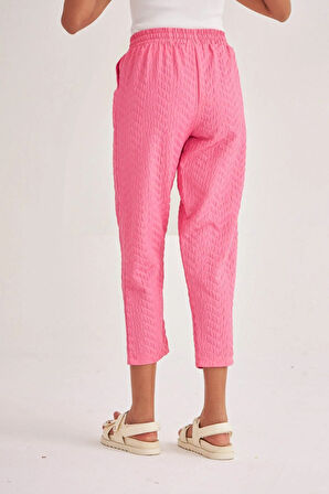 KADIN GEOMETRİK DESENLİ RAHAT KALIP KUMAŞ PANTOLON