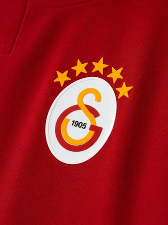 GS FRM 044 784994 GALATASARAY ORJİNAL LİSANSLI PUMA 26/27 İÇ SAHA PARÇALI ÇOCUK  FORMA  UV KUTULU 