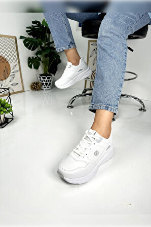 Günlük Kadın Sneaker Bağcıklı Oval Burunlu Kalın Desenli Taban Rahat Hafif Spor Ayakkabı 2110