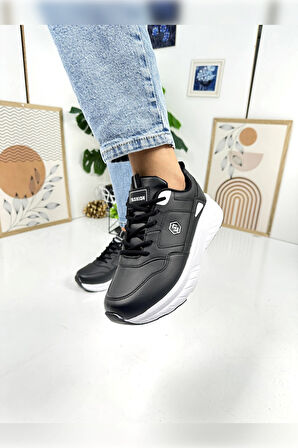 Günlük Kadın Sneaker Bağcıklı Oval Burunlu Kalın Desenli Taban Rahat Hafif Spor Ayakkabı 2110
