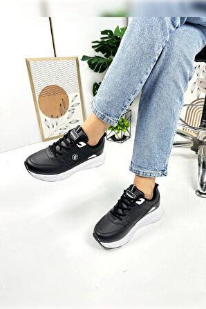 Günlük Kadın Sneaker Bağcıklı Oval Burunlu Kalın Desenli Taban Rahat Hafif Spor Ayakkabı 2110